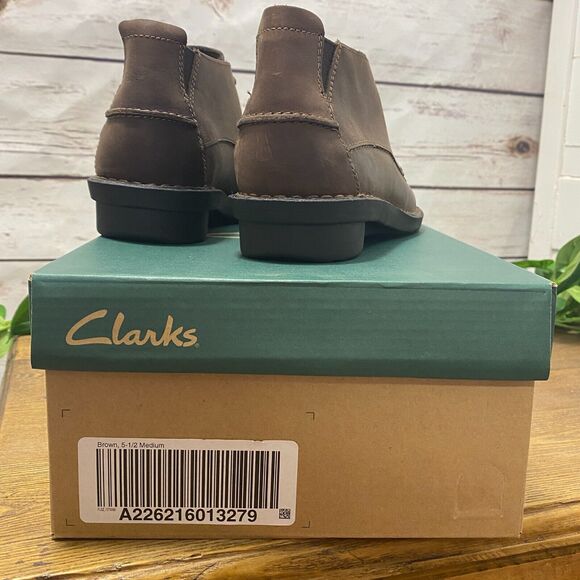 VTG Clarks Bendables Woman's Ankle Boot Brown Leather Upper 5.5M Shoes 5 1/2 M - Picture 11 of 14